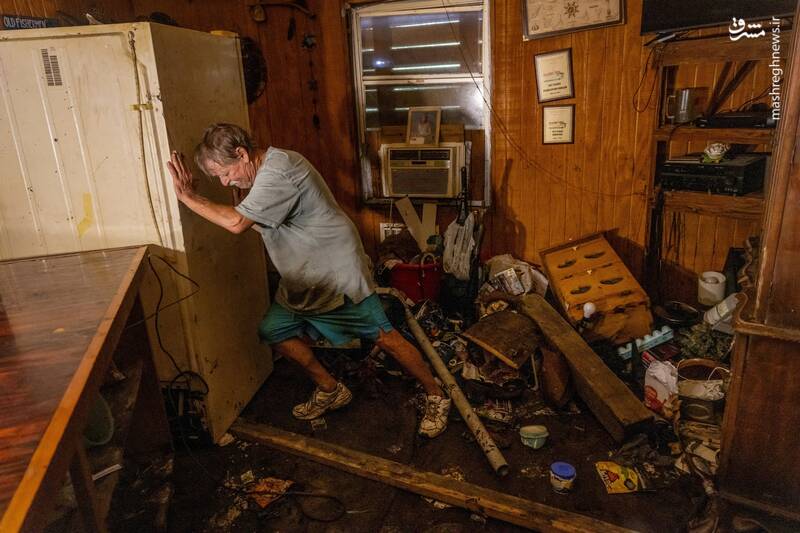 وقوع طوفان هلن در فلوریدای آمریکا بیشتر خانهها را با ویرانی روبهرو کرد-امریکا وقوع طوفان هلن در فلوریدای آمریکا بیشتر خانهها را با ویرانی روبهرو کرد-امریکا