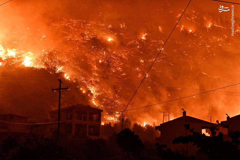 شعلههای آتش در روستای آنو - یونان شعلههای آتش در روستای آنو - یونان