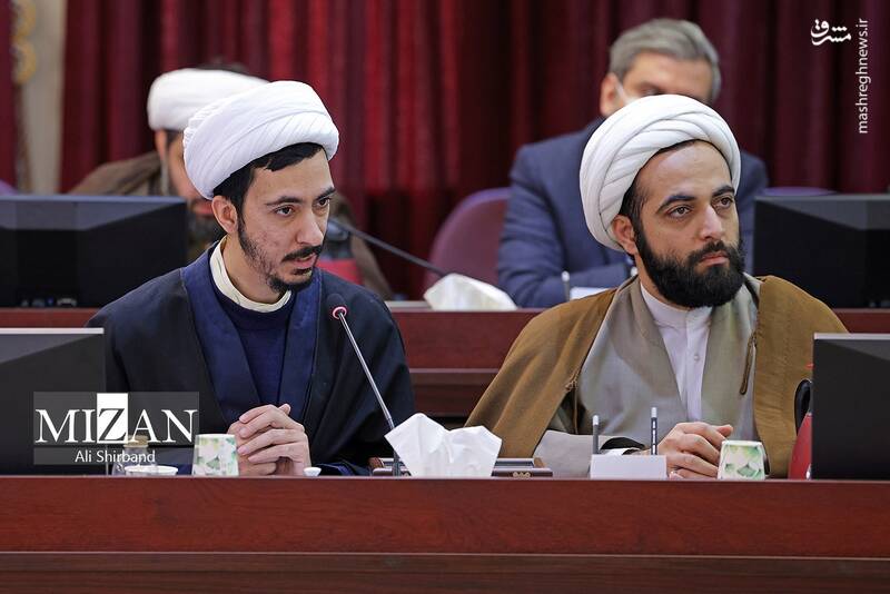 عکس/ نشست هماندیشی رئیس قوه قضاییه با نخبگان حوزه و دانشگاه عکس/ نشست هماندیشی رئیس قوه قضاییه با نخبگان حوزه و دانشگاه