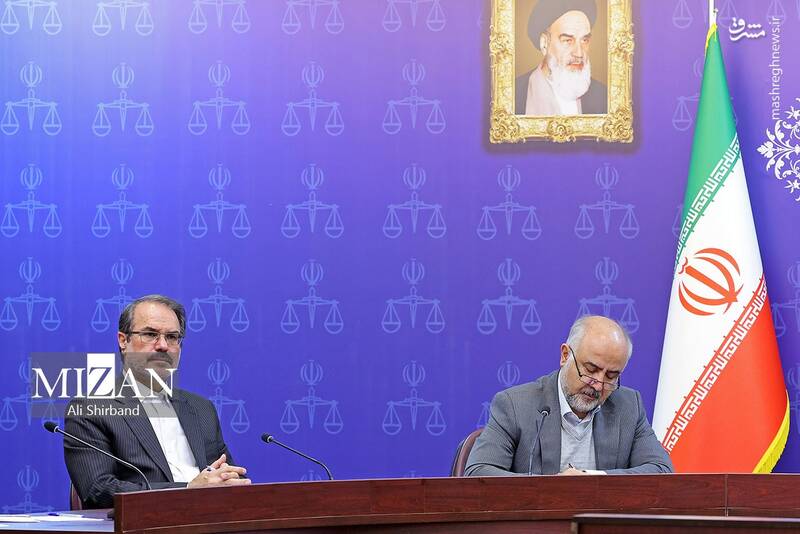 عکس/ نشست هماندیشی رئیس قوه قضاییه با نخبگان حوزه و دانشگاه عکس/ نشست هماندیشی رئیس قوه قضاییه با نخبگان حوزه و دانشگاه