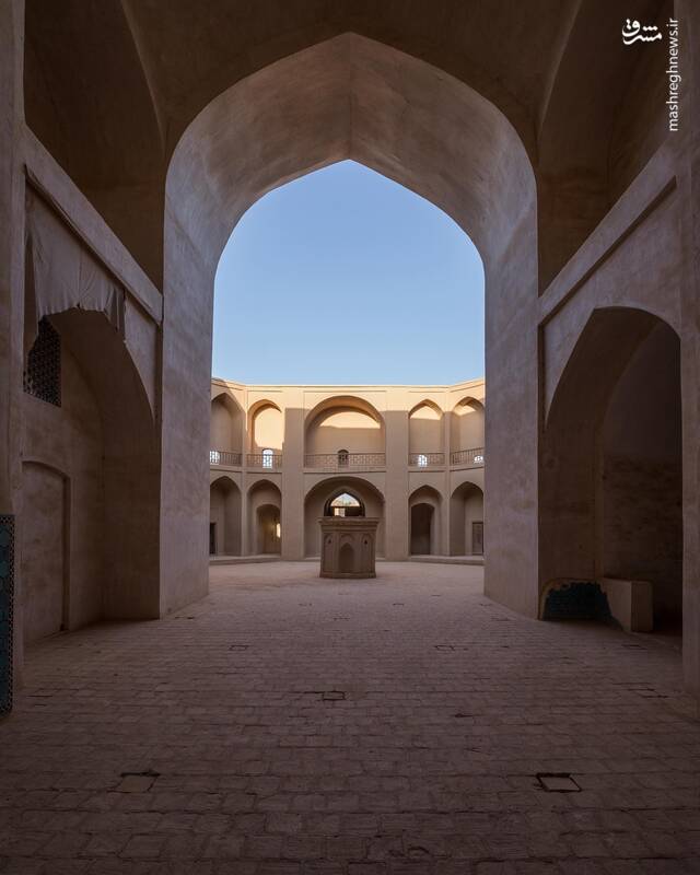 تصاویری از مجموعه سلطان بندرآباد یزد