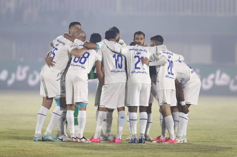 آمار عجیب استقلال و دلایل ناکامی در چند بازی؛ آبیها با توپ میبازند!