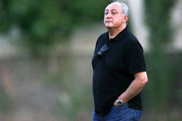 پشت پرده مخالفت باشگاه با بازگشت یک استقلالی به تیم ساپینتو/ یکی از مدیران پرنفوذ باشگاه مخالف شدید درخواست مرد پرتغالی