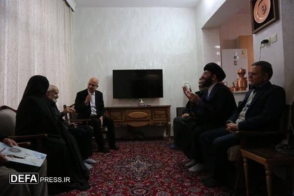 شهدا،استان،جامعه،ايثارگران،مشكلات،ايثارگري،بنياد