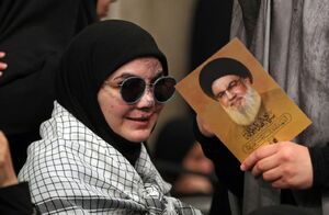 عکس / حضور تعدادی از مجروحین حادثه انفجار پیجرها در دیدار رهبر انقلاب