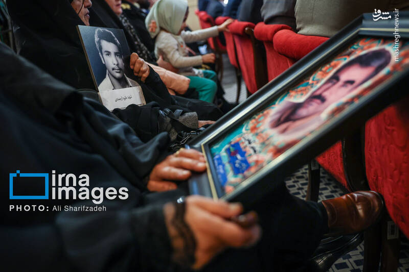 عکس / گرامیداشت شهدای ترور 16