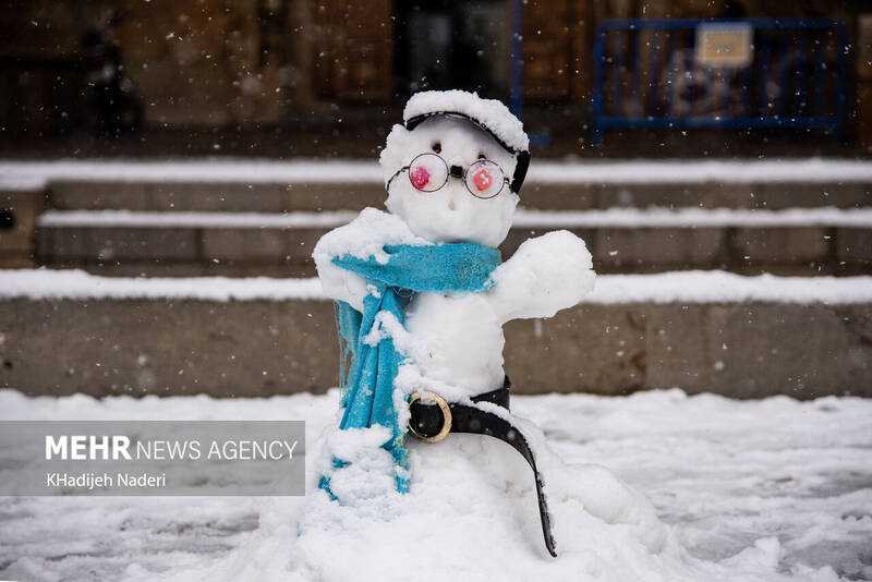 عکس/ اولین بارش برف زمستانی در اصفهان