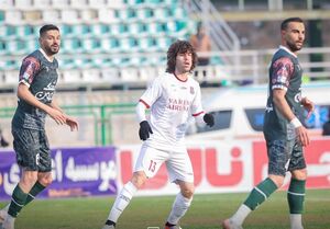 تساوی بدون گل ذوبآهن و نساجی زیر بارش برف