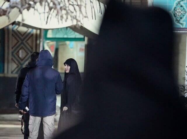 حضور خانواده سردار حاج قاسم سلیمانی در گلزار شهدای کرمان + عکس 4