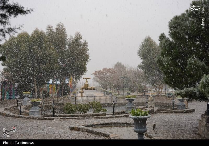 عکس/ نخستین برف زمستانی اصفهان