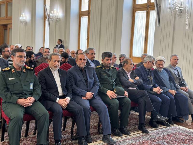 عکس / پنجمین سالگرد شهادت سردار سلیمانی در وزارت خارجه 5