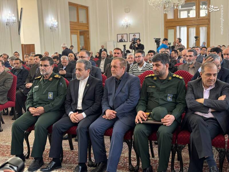 عکس / پنجمین سالگرد شهادت سردار سلیمانی در وزارت خارجه 6