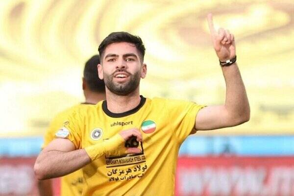 پروژه بازگشت ستاره‌های استقلال و پرسپولیس به اصفهان کلید خورد