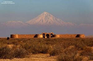 مادر کاروانسراهای ایران در آغوش دماوند+ عکس
