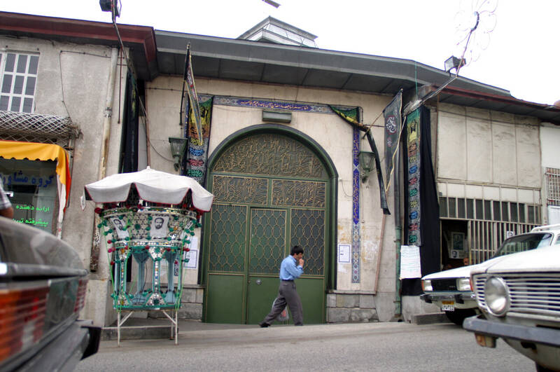 نیما و جلال در کدام محله تهران قدم میزدند؟