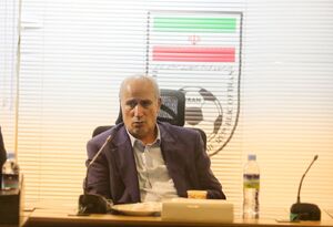 تاج به ترکیه میرود