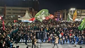 فیلم / جشن خانوادگی «پدر و پسری» در مشهد