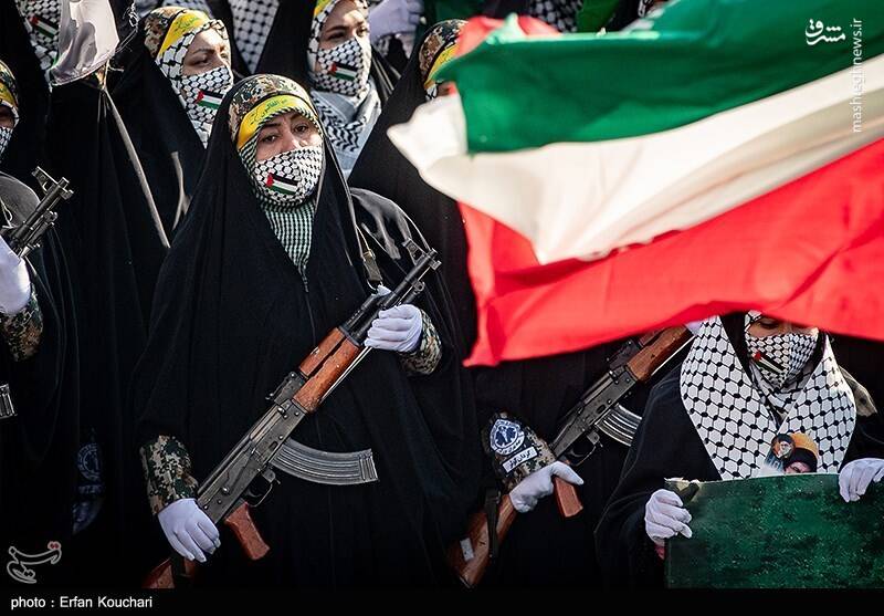 رزمایش ۱۱۰ هزار نفری راهیان قدس تهران با حضور بسیجان + عکس - رزمایش ۱۱۰ هزار نفری راهیان قدس تهران با حضور بسیجان + عکس