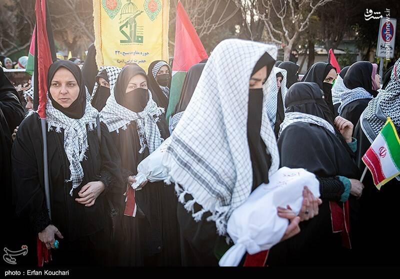 رزمایش ۱۱۰ هزار نفری راهیان قدس تهران با حضور بسیجان + عکس - رزمایش ۱۱۰ هزار نفری راهیان قدس تهران با حضور بسیجان + عکس