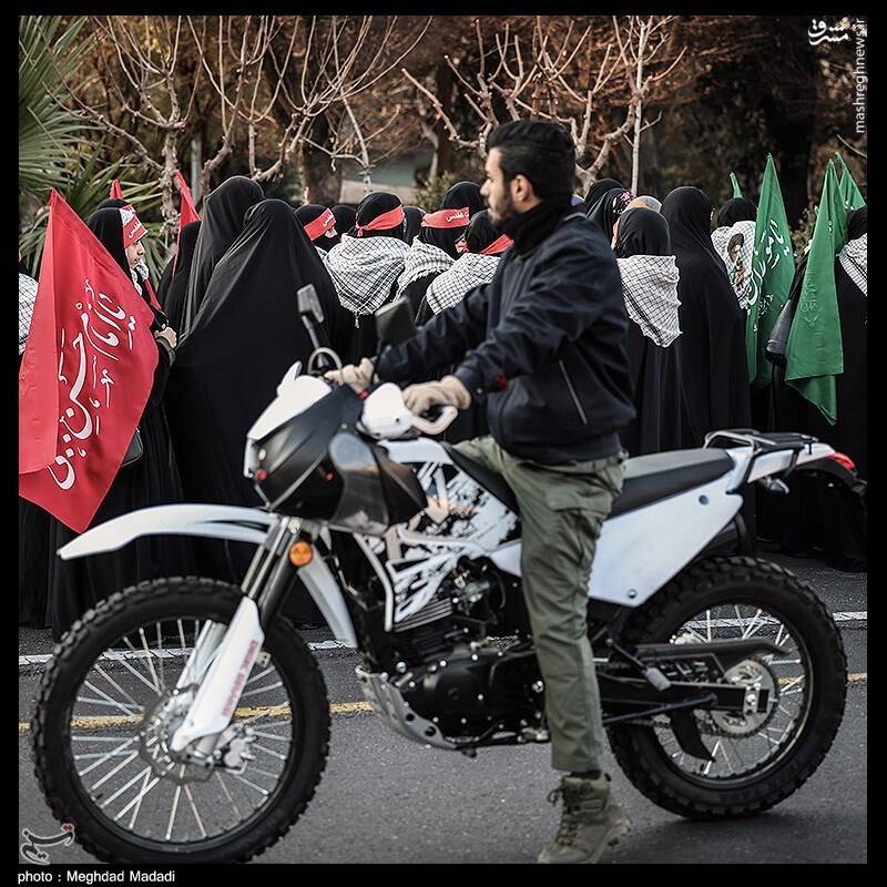 رزمایش ۱۱۰ هزار نفری راهیان قدس تهران با حضور بسیجان + عکس - رزمایش ۱۱۰ هزار نفری راهیان قدس تهران با حضور بسیجان + عکس