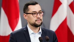 نخست وزیر گرینلند: آماده گفتگو با ترامپ هستیم نخستوزیر گرینلند: ما استقلال میخواهیم اما برای گفتوگو با ترامپ هم آمادهایم