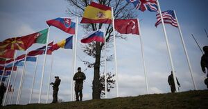 آینده نامشخص اتحادهای آمریکا در سایه سیاست «America First»