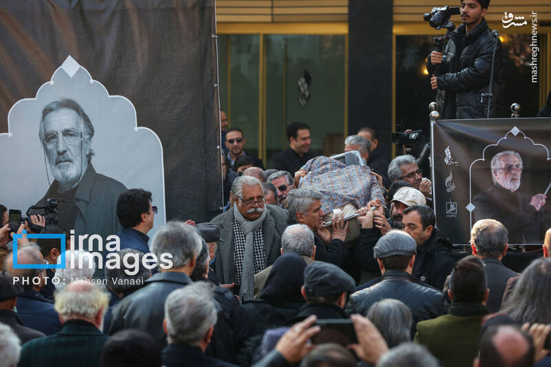 عکس / حضور چهرهها در مراسم تشییع پیکر "فریدون شهبازیان" 20