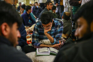 عکس / آیین اعتکاف منتظران در آستان مقدس مسجد جمکران