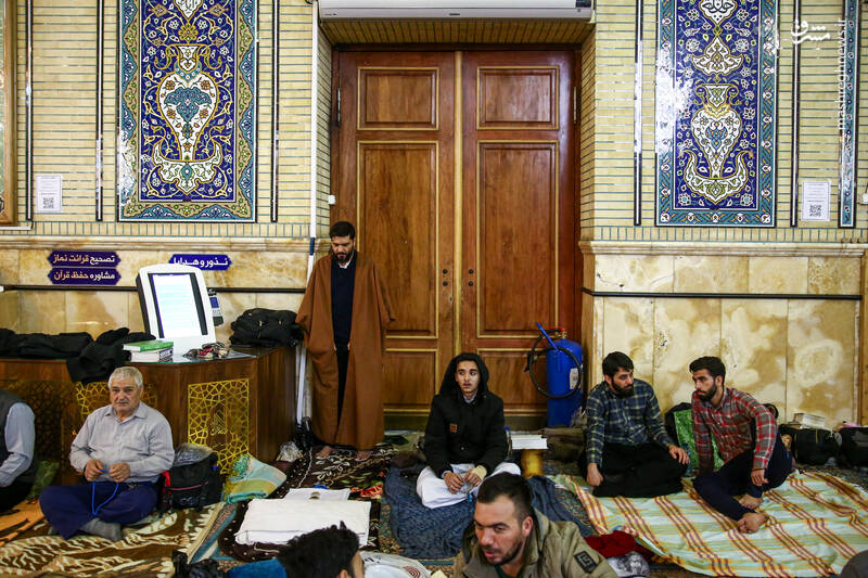 عکس / آیین اعتکاف منتظران در آستان مقدس مسجد جمکران 2