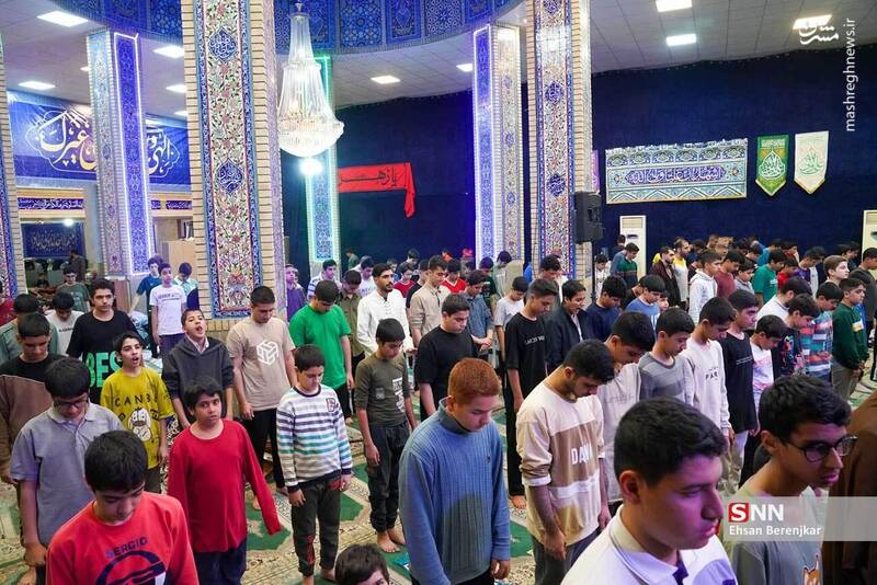 عکس / اعتکاف دانش آموزی در مسجد شهید دستغیب شیراز 34