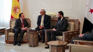 استقبال الجولانی از وزیر خارجه اسپانیا استقبال الجولانی از وزیر خارجه اسپانیا