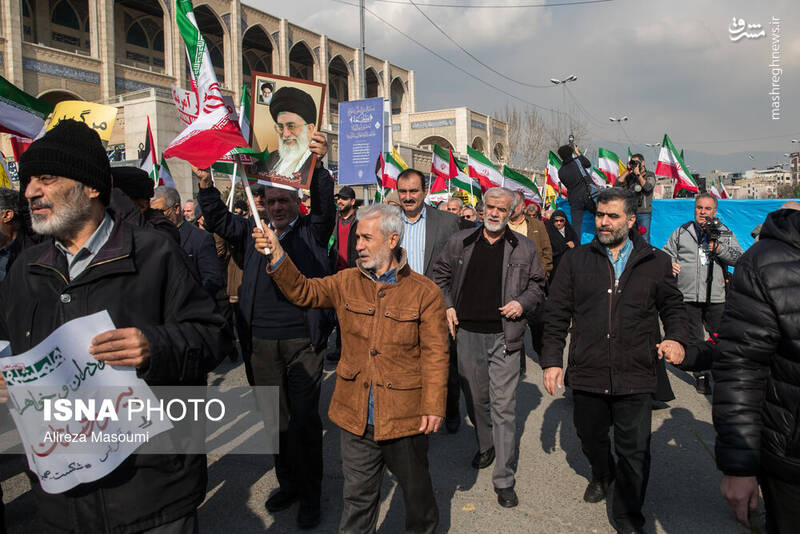 عکس / راهپیمایی "جمعه نصر" در تهران 13