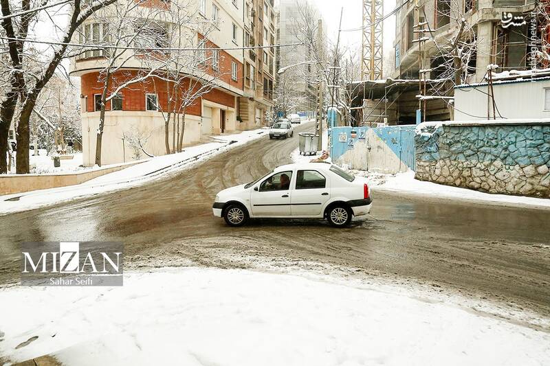 عکس / بارش برف در شمال تهران 24