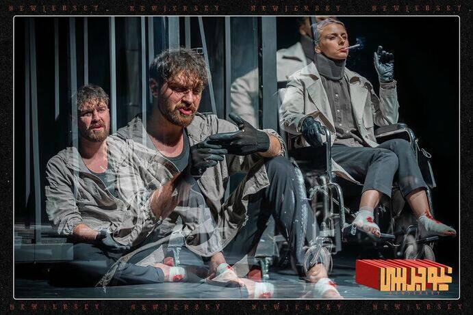 چهرههایی که روی صحنه «تئاتر فجر» میروند 5