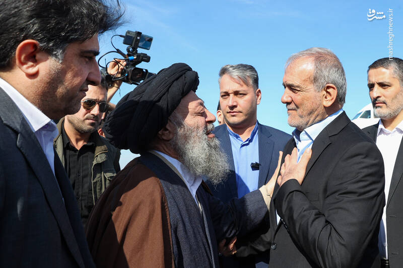 پزشکیان وارد استان خوزستان شد/ آغاز دیدار مردمی رئیسجمهوری در اهواز+ عکس