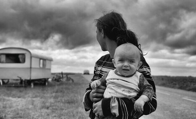 وقتی واژه «مادر» نامقدس میشود! +عکس و فیلم