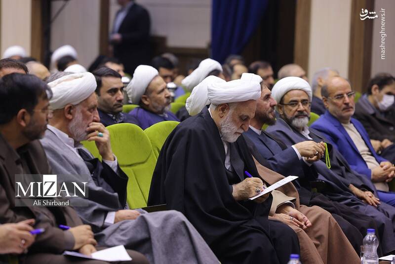 عکس/ همایش دادستانهای عمومی و انقلاب نظامی و ویژه روحانیت سراسر کشور عکس/ همایش دادستانهای عمومی و انقلاب نظامی و ویژه روحانیت سراسر کشور