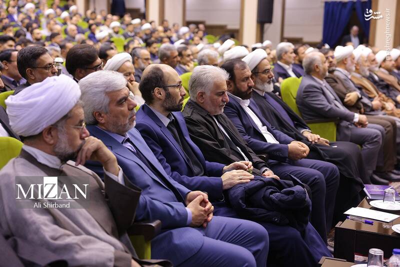عکس/ همایش دادستانهای عمومی و انقلاب نظامی و ویژه روحانیت سراسر کشور عکس/ همایش دادستانهای عمومی و انقلاب نظامی و ویژه روحانیت سراسر کشور