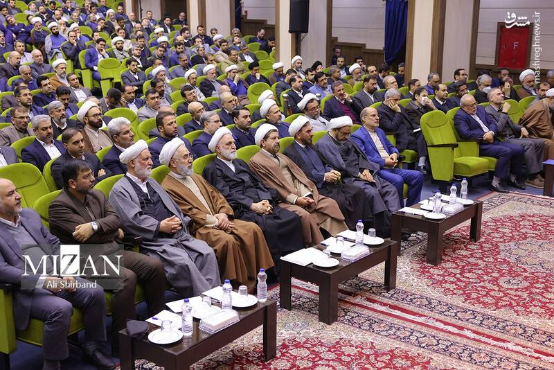 عکس/ همایش دادستانهای عمومی و انقلاب نظامی و ویژه روحانیت سراسر کشور عکس/ همایش دادستانهای عمومی و انقلاب نظامی و ویژه روحانیت سراسر کشور