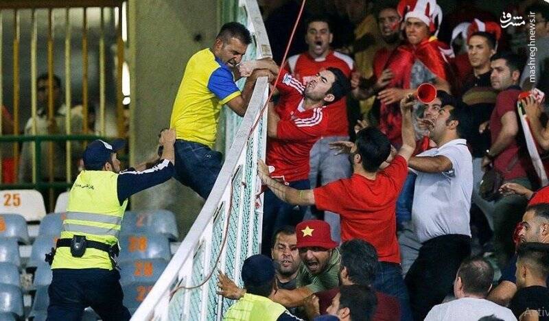 بیغیرتی جلوی چشم زنان