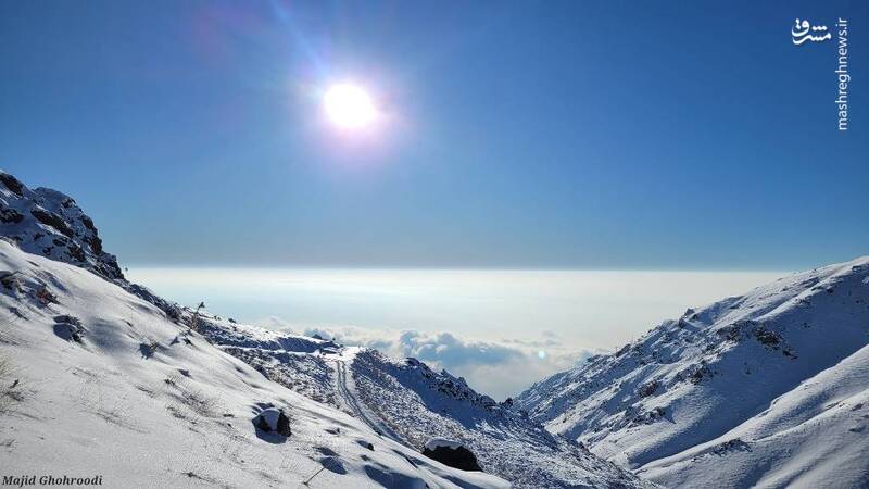 تصویری از آلودگی هوای تهران از فراز قله توچال