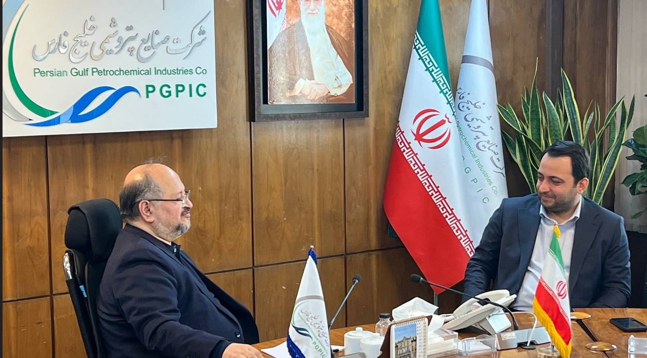 تفاهمنامه همکاری بانک صادرات ایران و هلدینگ خلیج فارس توسعه مییابد