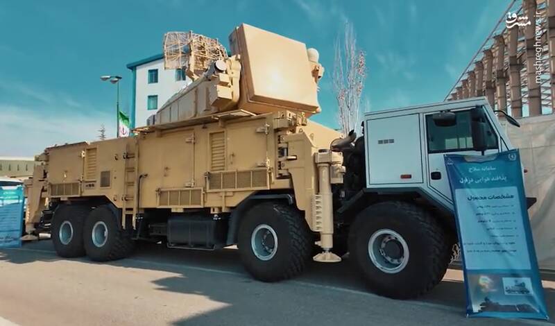 پزشکیان امروز از کدام سامانههای پدافندی بازدید کرد+ عکس