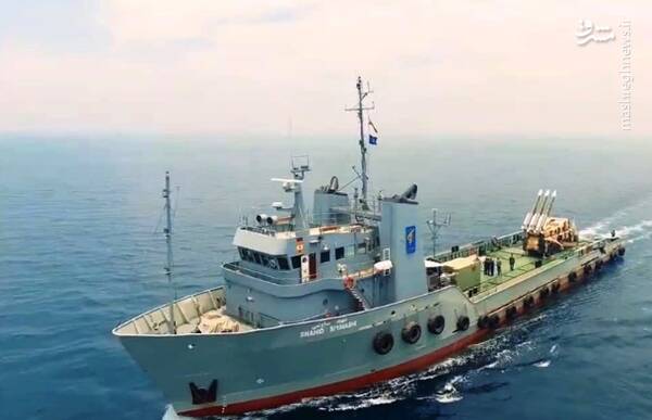 قدرتنمایی دریایی سپاه در آبهای آزاد+ عکس