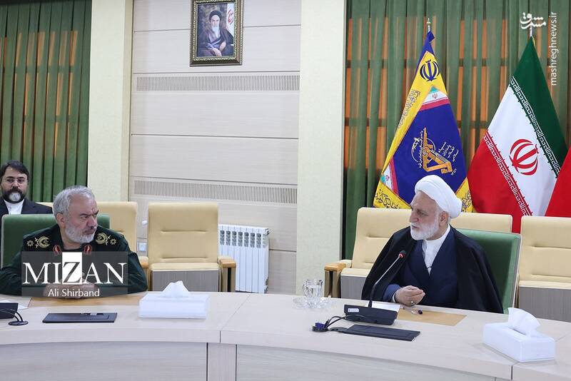 عکس/ بازدید اژهای از نمایشگاه روایت پیشرفت الگوی دانشگاه تراز اسلامی عکس/ بازدید اژهای از نمایشگاه روایت پیشرفت الگوی دانشگاه تراز اسلامی