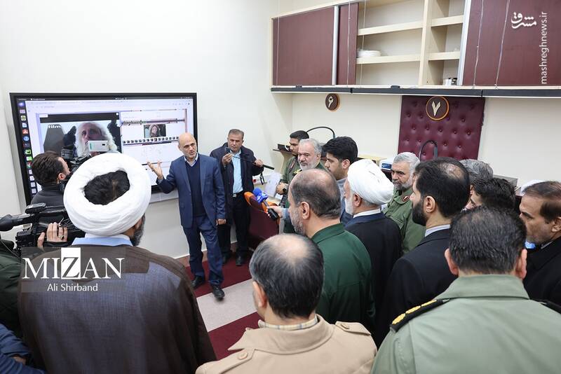 عکس/ بازدید اژهای از نمایشگاه روایت پیشرفت الگوی دانشگاه تراز اسلامی عکس/ بازدید اژهای از نمایشگاه روایت پیشرفت الگوی دانشگاه تراز اسلامی