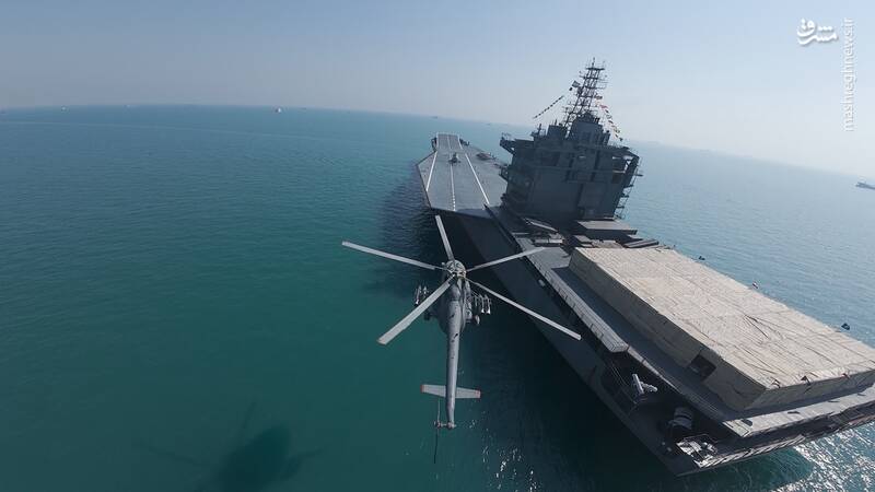 ناو پهپادبر شهید باقری به نیروی دریایی سپاه الحاق شد/ ویژگیهای منحصربه فرد ناو پهپادبر شهید باقری + عکس و فیلم