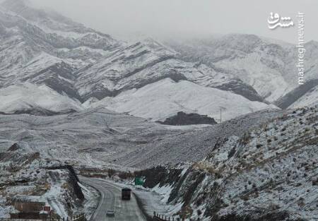 صحفه اخبار فوری - تصویری زیبا از جاده برفی تربت حیدریه