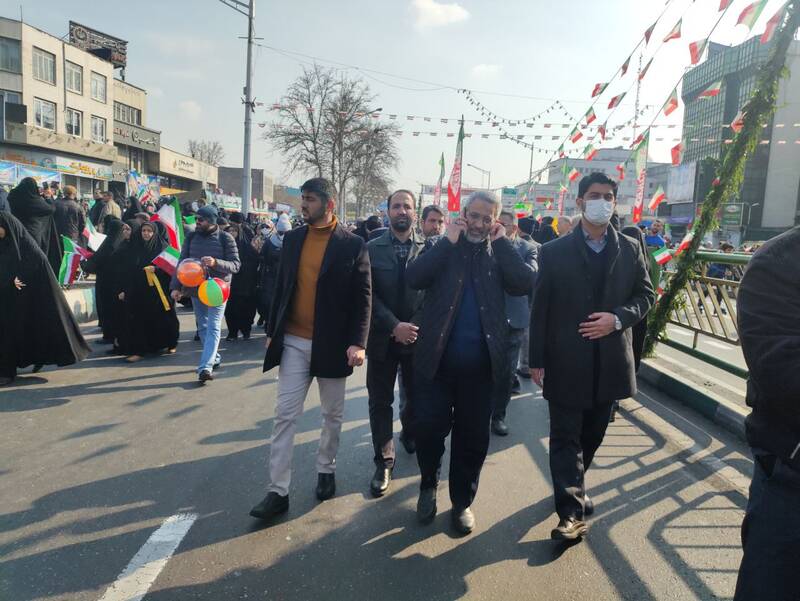 حضور شخصیتها در راهپیمایی ۲۲ بهمن در تهران