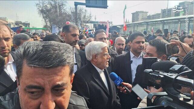 حضور حماسی پایتختنشینان در جشن ۴۶ سالگی انقلاب/ نمایش ایران مقتدر +عکس و فیلم